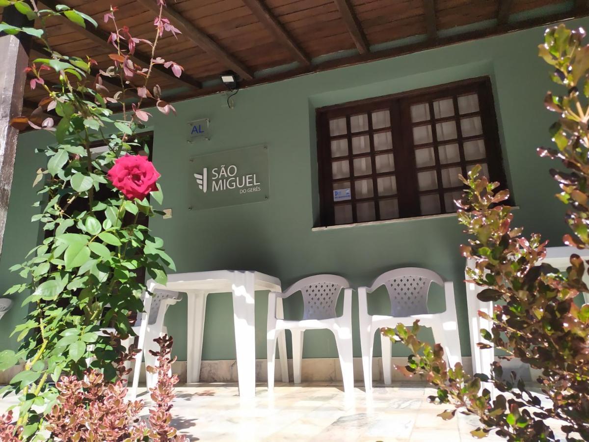 Sao Miguel Do Geres酒店 外观 照片