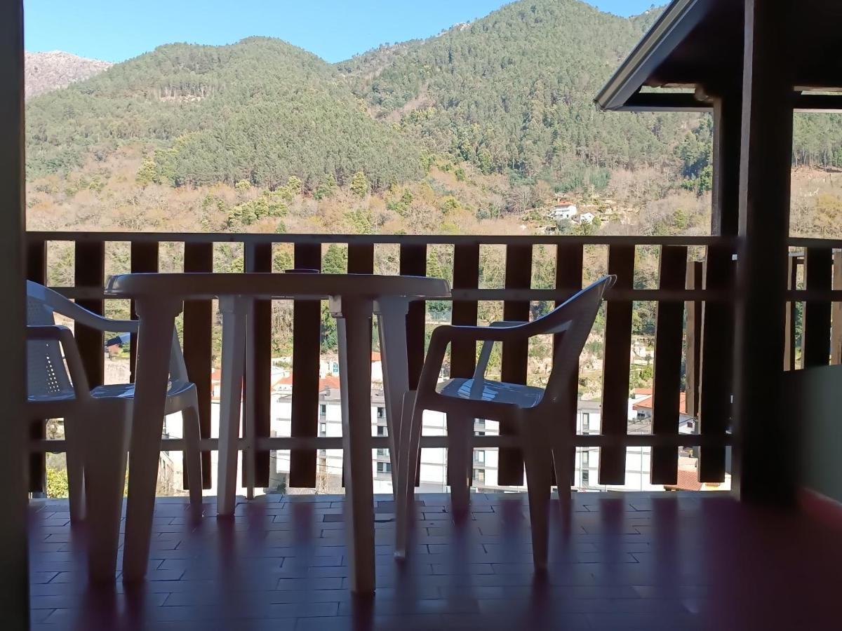 Sao Miguel Do Geres酒店 外观 照片