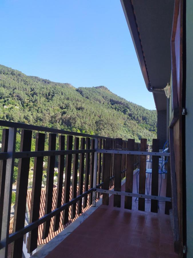 Sao Miguel Do Geres酒店 外观 照片